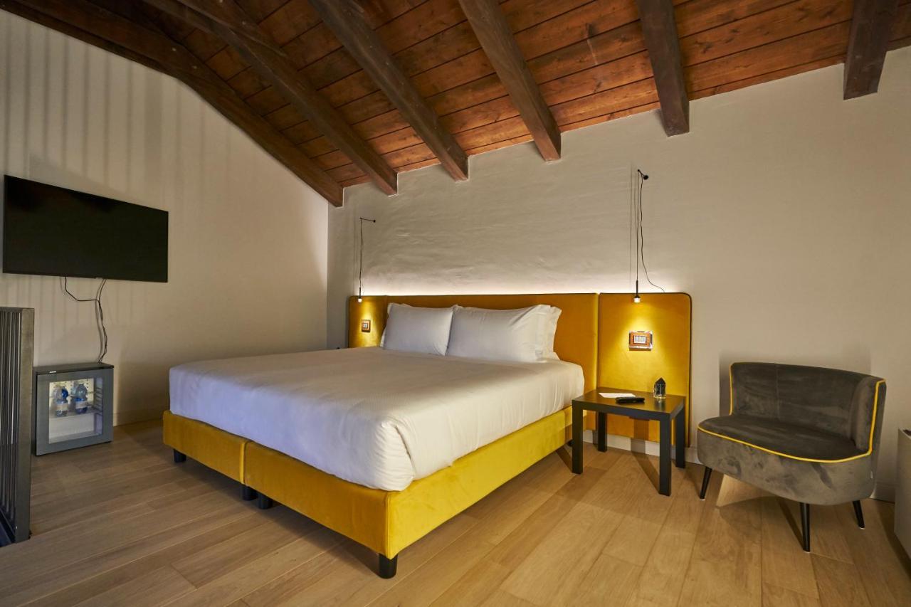 Relais Cascina Era Hotel Sandigliano Exterior photo